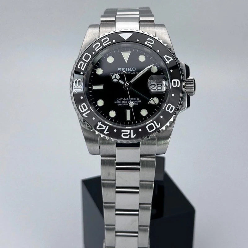 40mm Bruce Wayne GMT | Black Automatic Watch