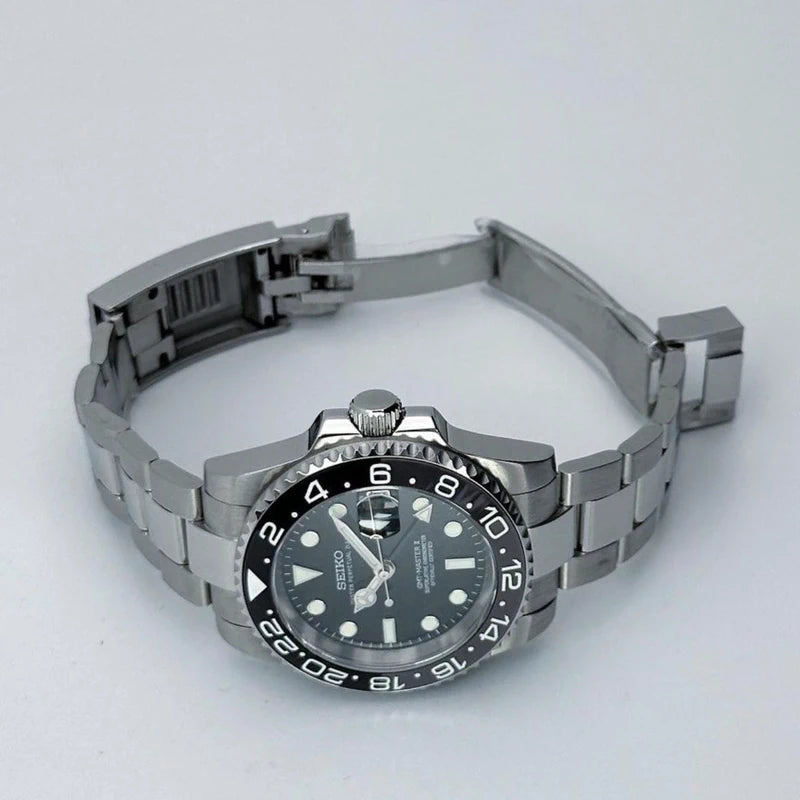 40mm Bruce Wayne GMT | Black Automatic Watch