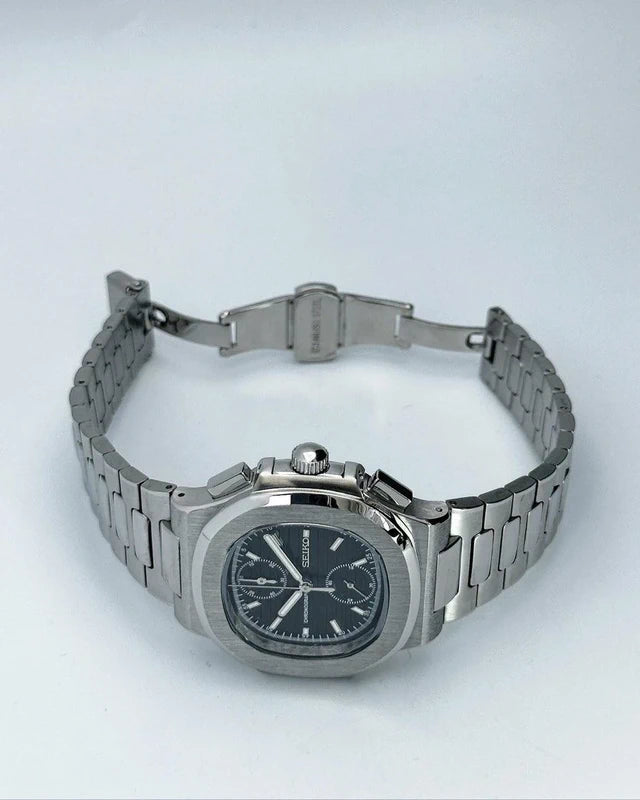 40mm Black Quartz Chronograph | Nautilus VK67